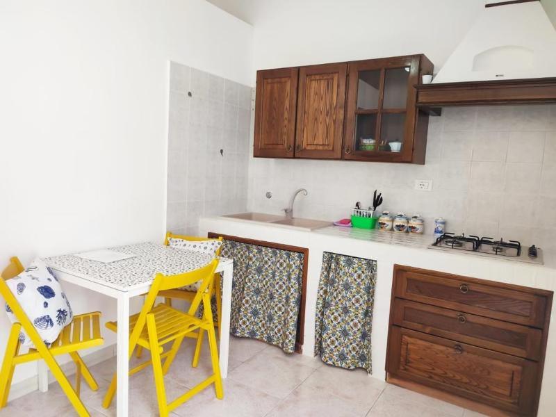 Al Meriggio Apartments Бруколи Экстерьер фото