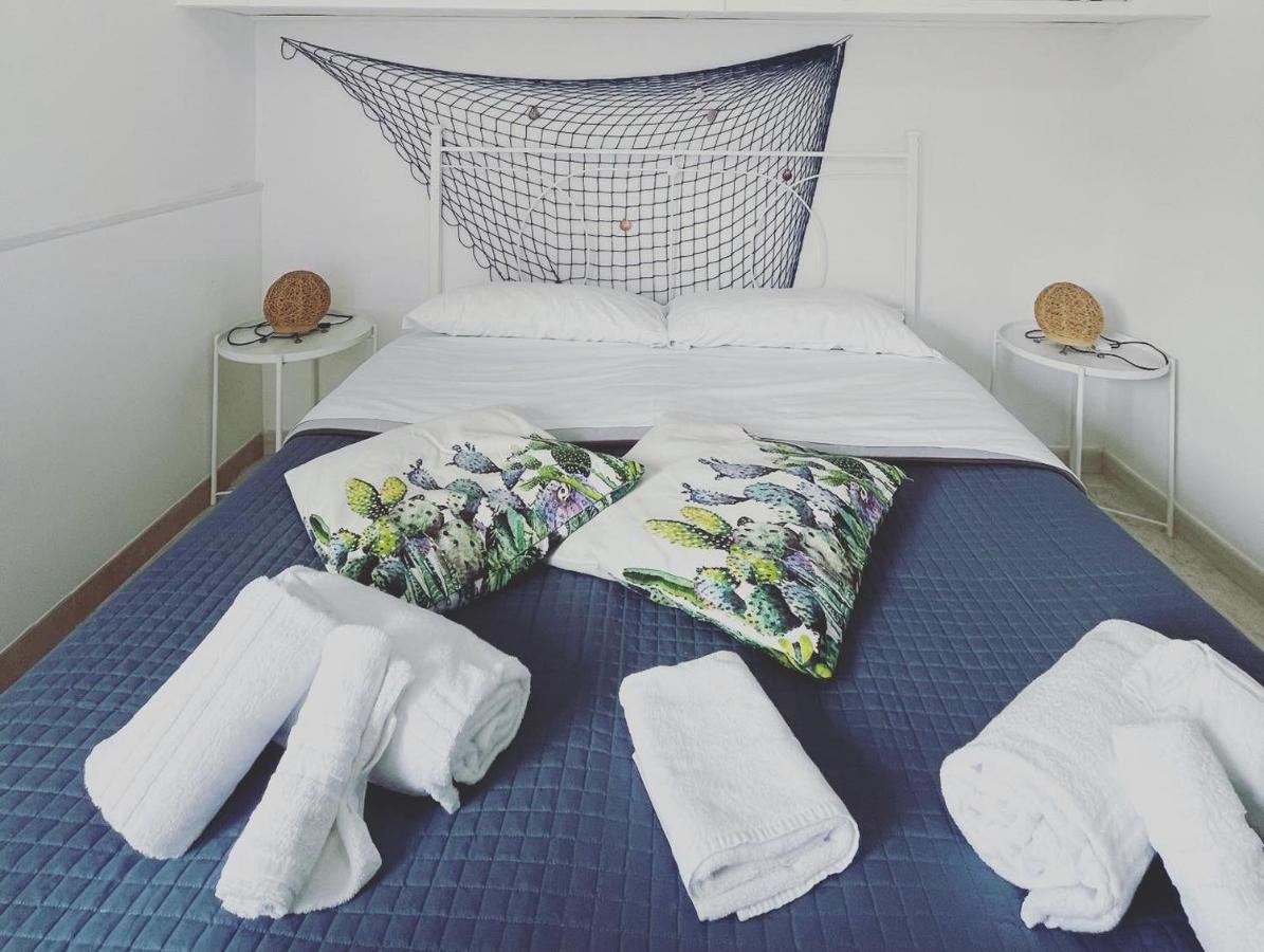 Al Meriggio Apartments Бруколи Экстерьер фото